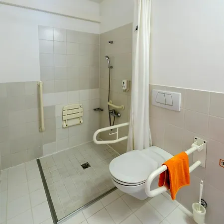 Orange Wings Krems an der Donau