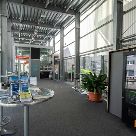 Orange Wings ホテル