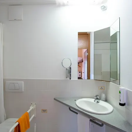 Orange Wings Krems an der Donau