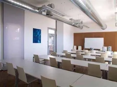 Orange Wings 3* Krems an der Donau