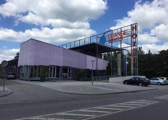 Orange Wings Hotel