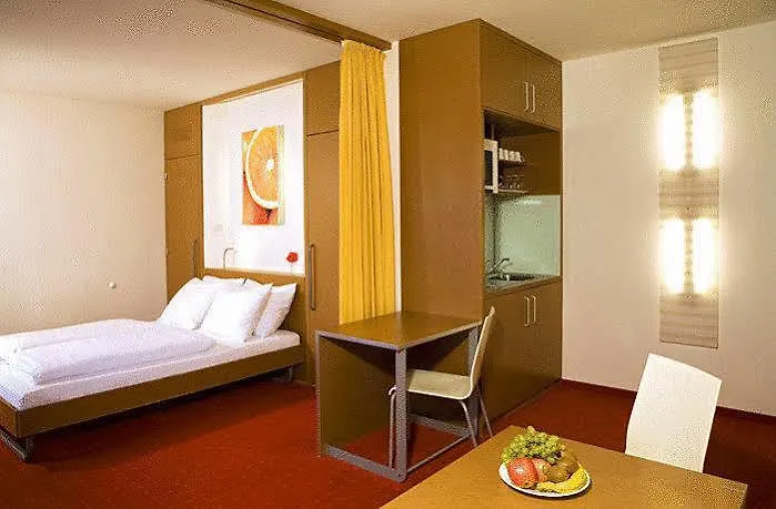 Orange Wings Krems an der Donau