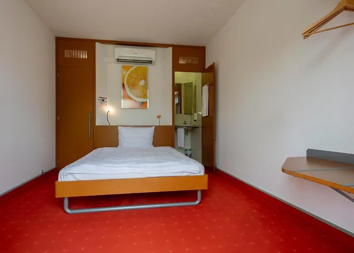 Orange Wings Krems an der Donau