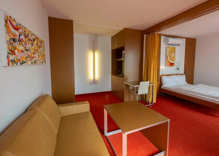 Orange Wings Krems an der Donau