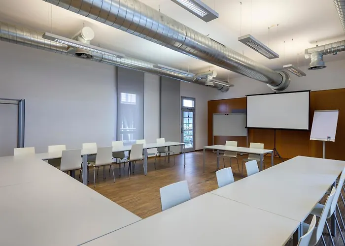 Orange Wings Krems an der Donau