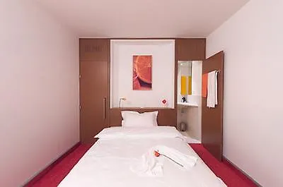 Hotel Orange Wings 3*